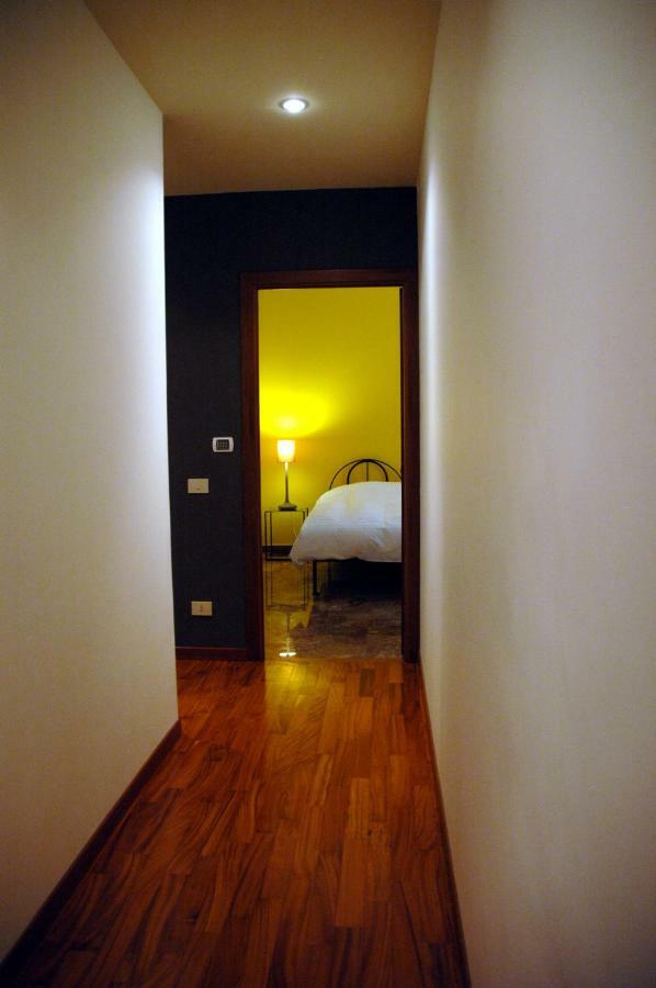 B&B Bed And Business ローマ エクステリア 写真